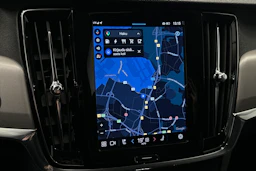 harmaa Volvo V90 2024 kuva 29.