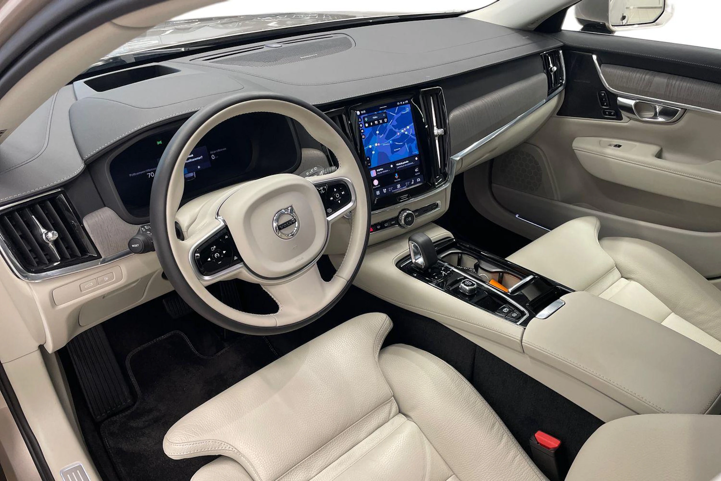 ruskea (beige) Volvo V90 2025 kuva 6.