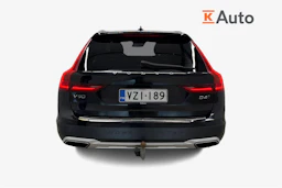 musta Volvo V90 Cross Country 2017 kuva 3.