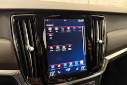 musta Volvo V90 Cross Country 2017 kuva 23.