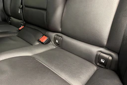 musta Volvo V90 Cross Country 2017 kuva 27.