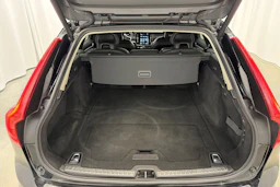 musta Volvo V90 Cross Country 2017 kuva 29.
