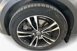Harmaa Volvo V90 Cross Country 2017 kuva 11.