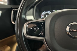Harmaa Volvo V90 Cross Country 2017 kuva 17.