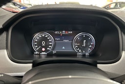 Harmaa Volvo V90 Cross Country 2017 kuva 19.