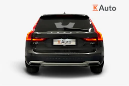 harmaa Volvo V90 Cross Country 2018 kuva 4.
