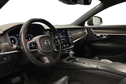 harmaa Volvo V90 Cross Country 2018 kuva 8.