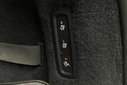 harmaa Volvo V90 Cross Country 2018 kuva 16.