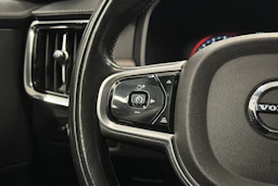 harmaa Volvo V90 Cross Country 2018 kuva 25.