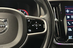 harmaa Volvo V90 Cross Country 2018 kuva 26.