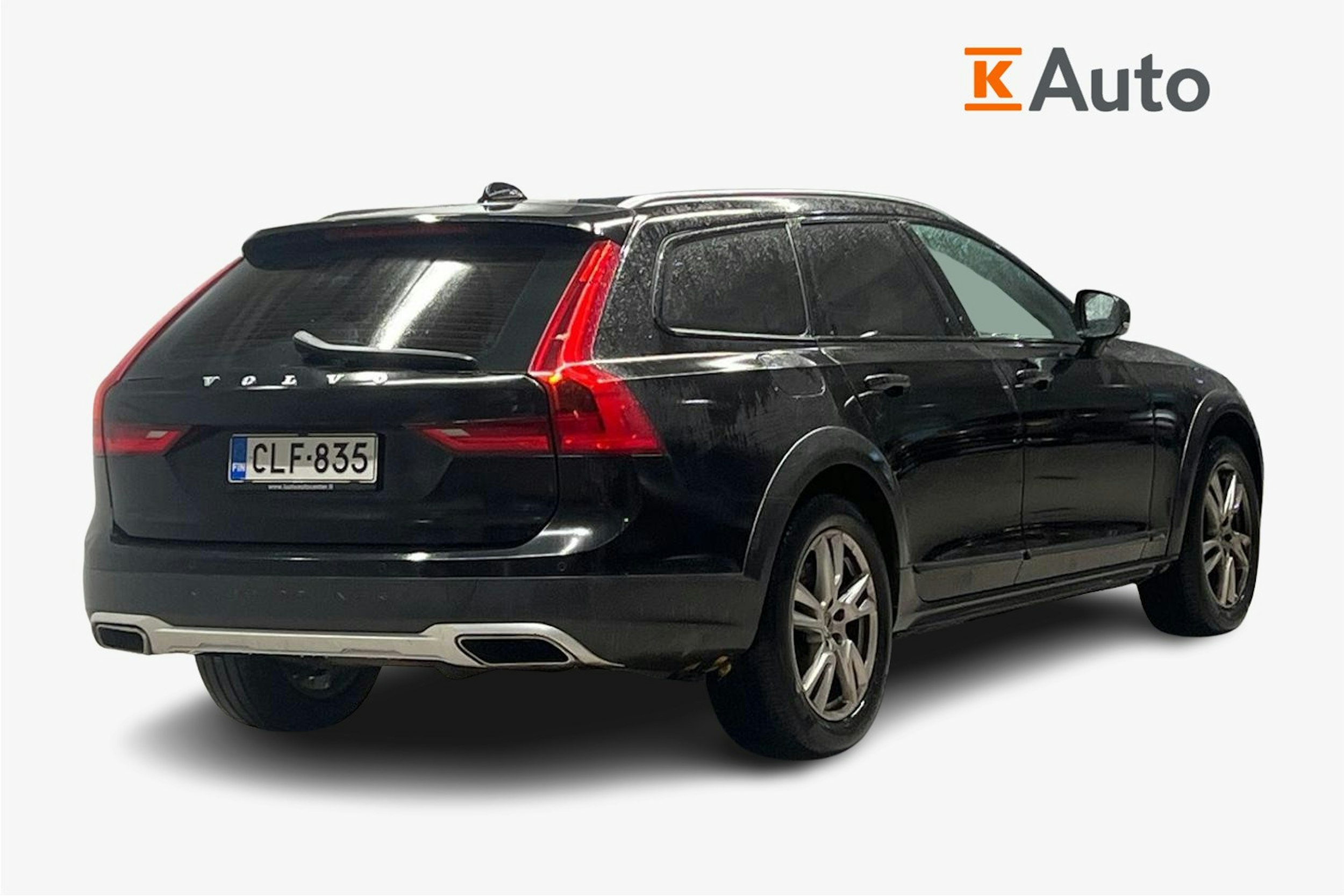 musta Volvo V90 Cross Country 2018 kuva 2.