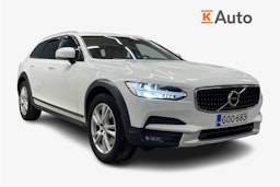 valkoinen Volvo V90 Cross Country 2018 kuva 1.