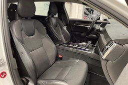 valkoinen Volvo V90 Cross Country 2018 kuva 29.