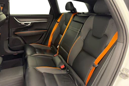 valkoinen Volvo V90 Cross Country 2018 kuva 8.