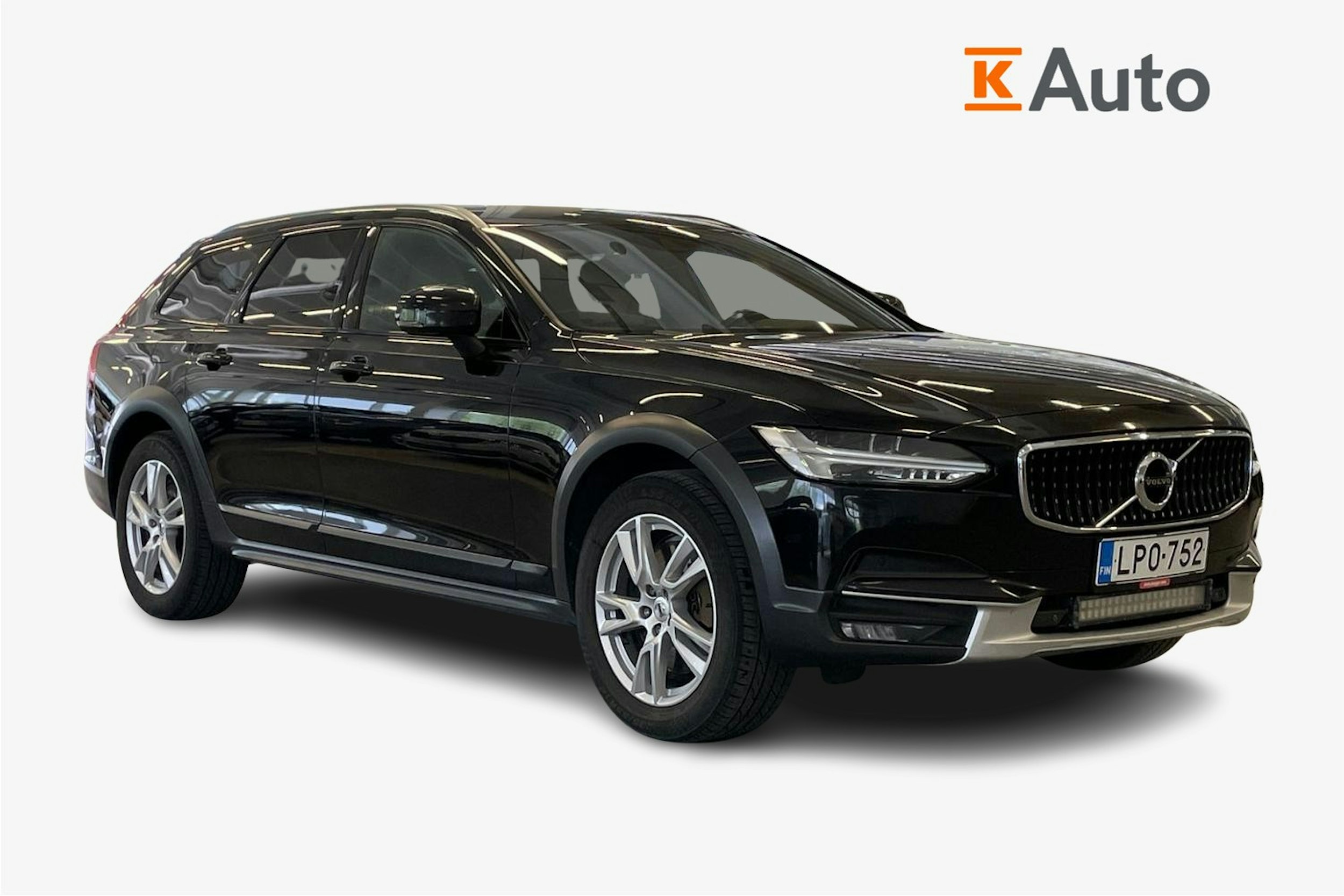 musta Volvo V90 Cross Country 2018 kuva 1.
