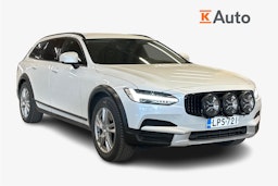 valkoinen Volvo V90 Cross Country 2018 kuva 1.