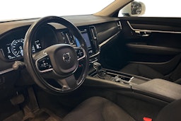 valkoinen Volvo V90 Cross Country 2018 kuva 3.