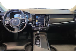 Musta Volvo V90 Cross Country 2018 kuva 7.