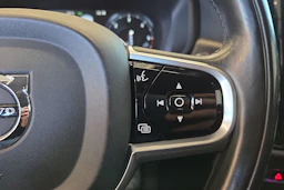 Musta Volvo V90 Cross Country 2018 kuva 15.
