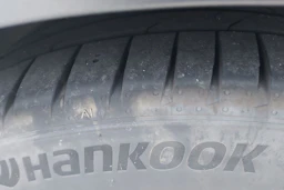ruskea (beige) Volvo V90 Cross Country 2019 kuva 9.