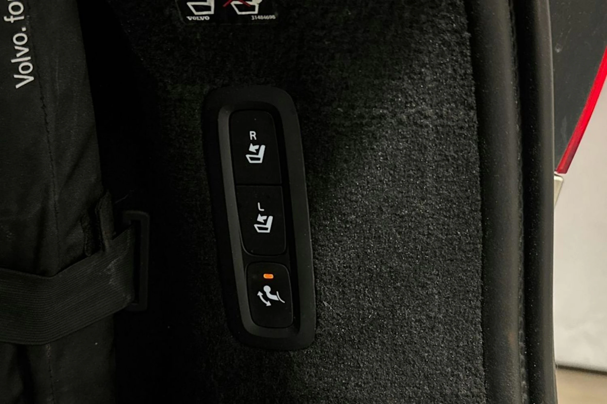 ruskea (beige) Volvo V90 Cross Country 2019 kuva 14.