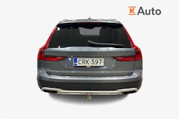 harmaa Volvo V90 Cross Country 2020 kuva 4.