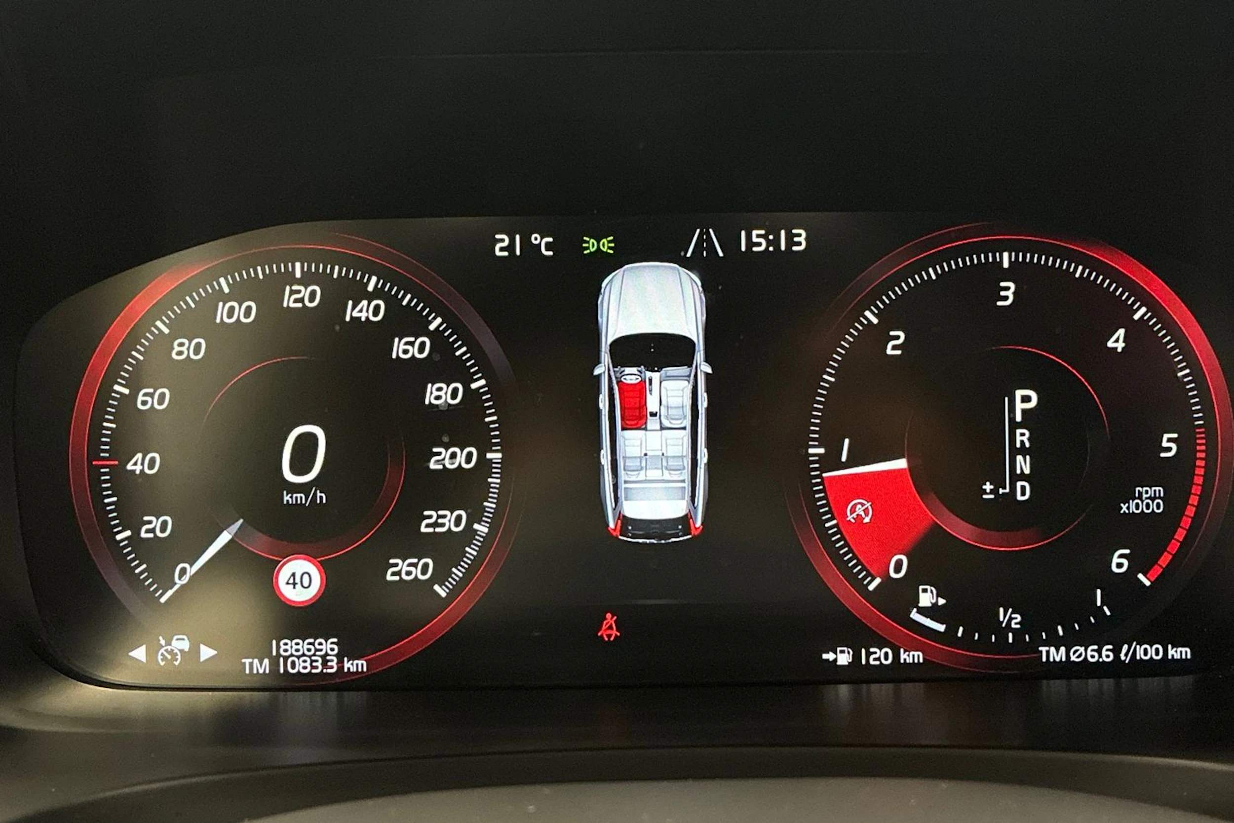 harmaa Volvo V90 Cross Country 2020 kuva 16.