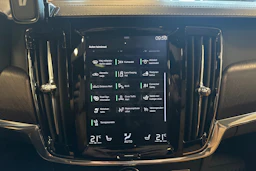 met. valkoinen Volvo V90 Cross Country 2019 kuva 8.