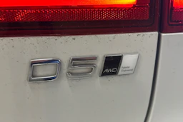 met. valkoinen Volvo V90 Cross Country 2019 kuva 10.