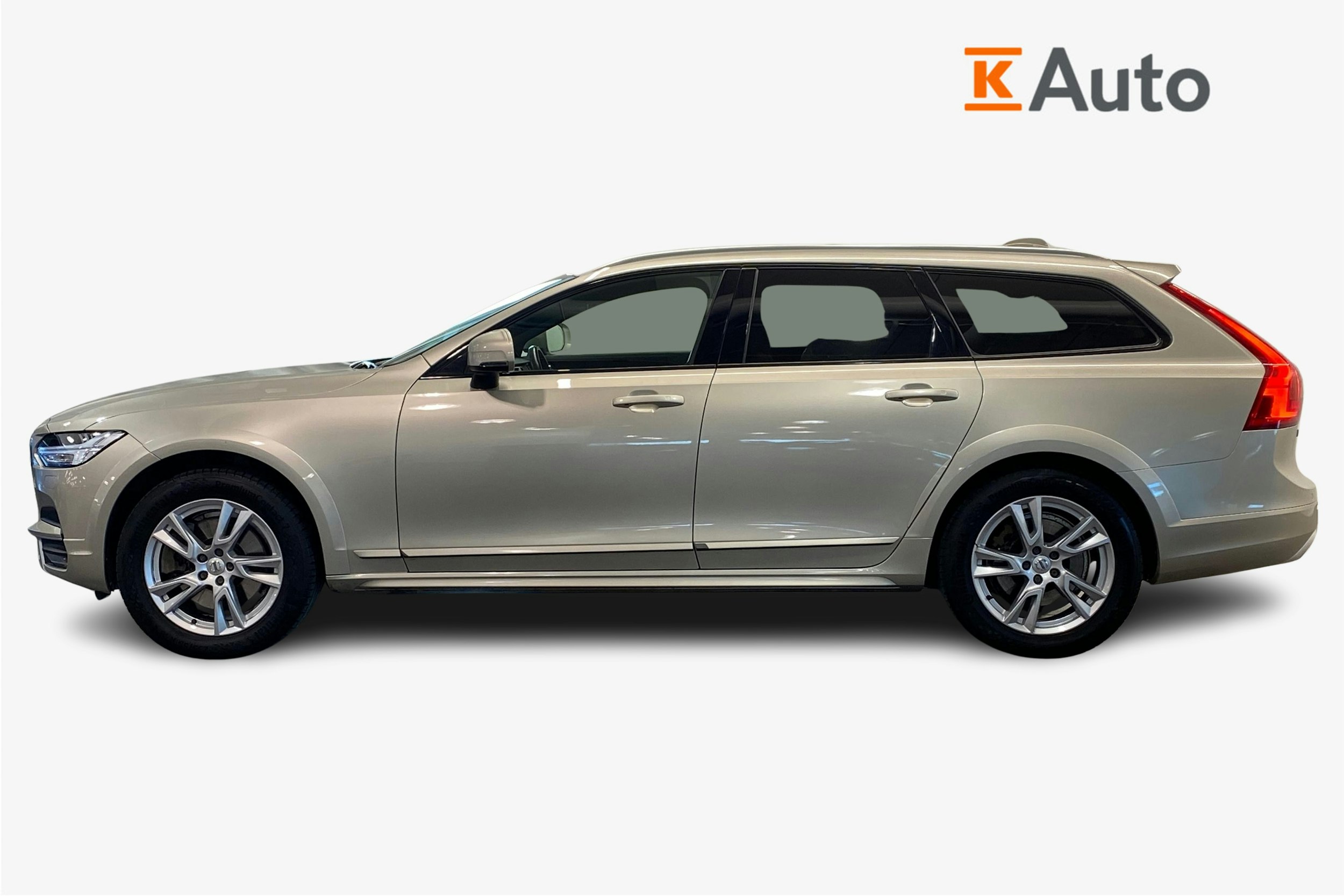 ruskea (beige) Volvo V90 Cross Country 2019 kuva 6.