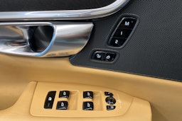 ruskea (beige) Volvo V90 Cross Country 2019 kuva 18.