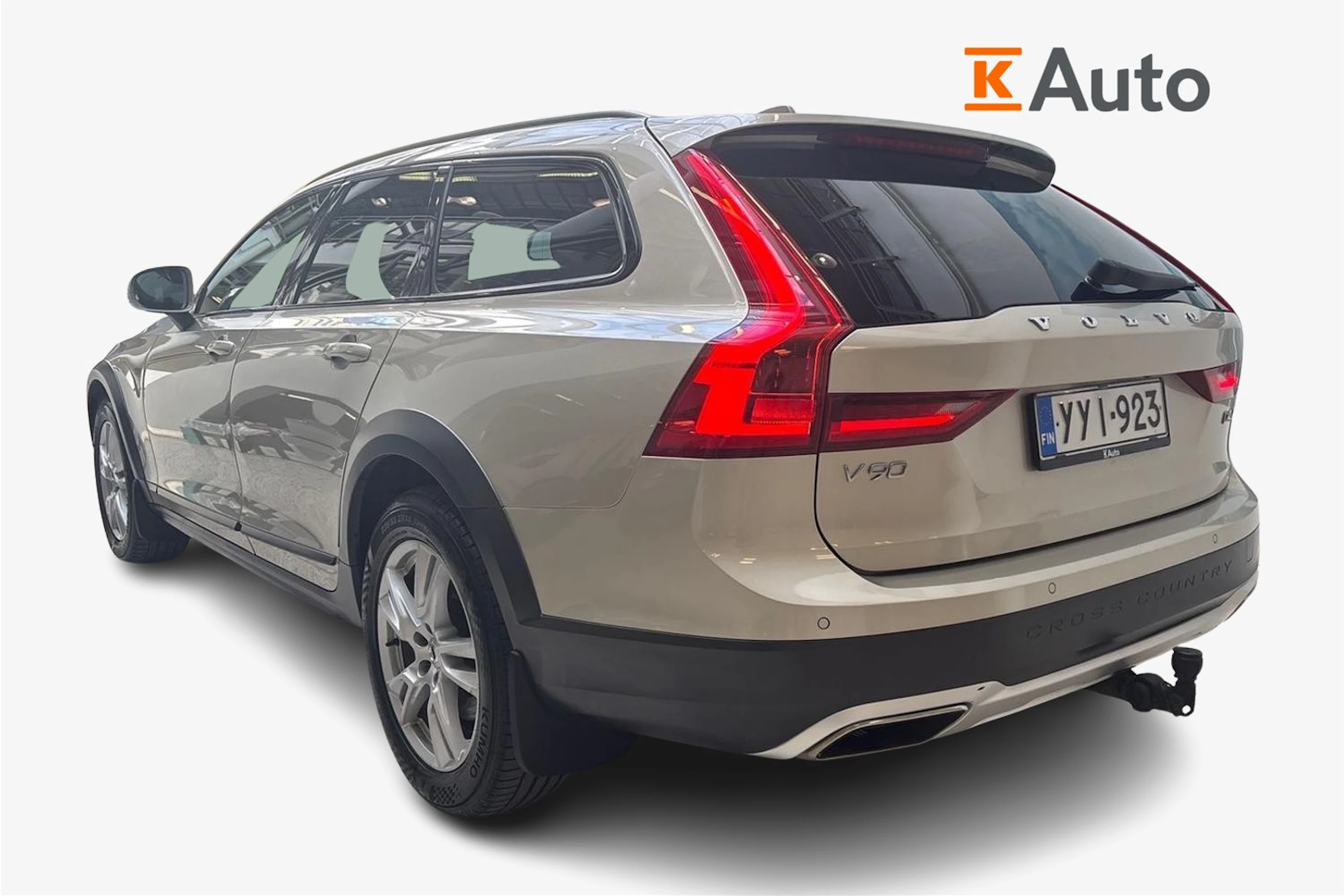 ruskea (beige) Volvo V90 Cross Country 2019 kuva 2.