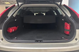 ruskea (beige) Volvo V90 Cross Country 2019 kuva 13.