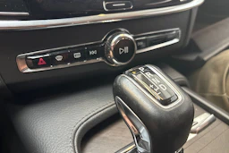 ruskea (beige) Volvo V90 Cross Country 2019 kuva 23.