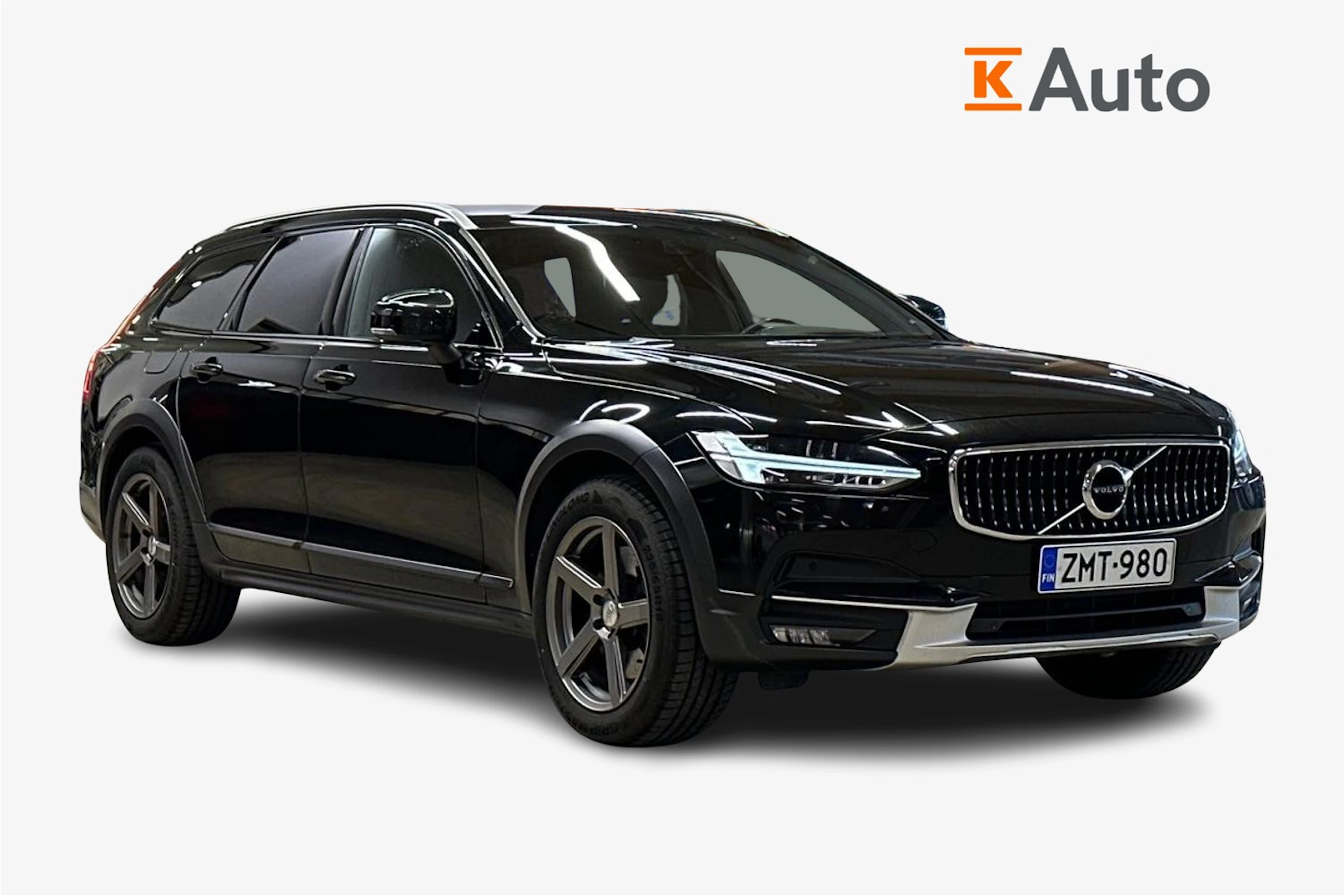 Musta Volvo V90 Cross Country 2019 kuva 1.