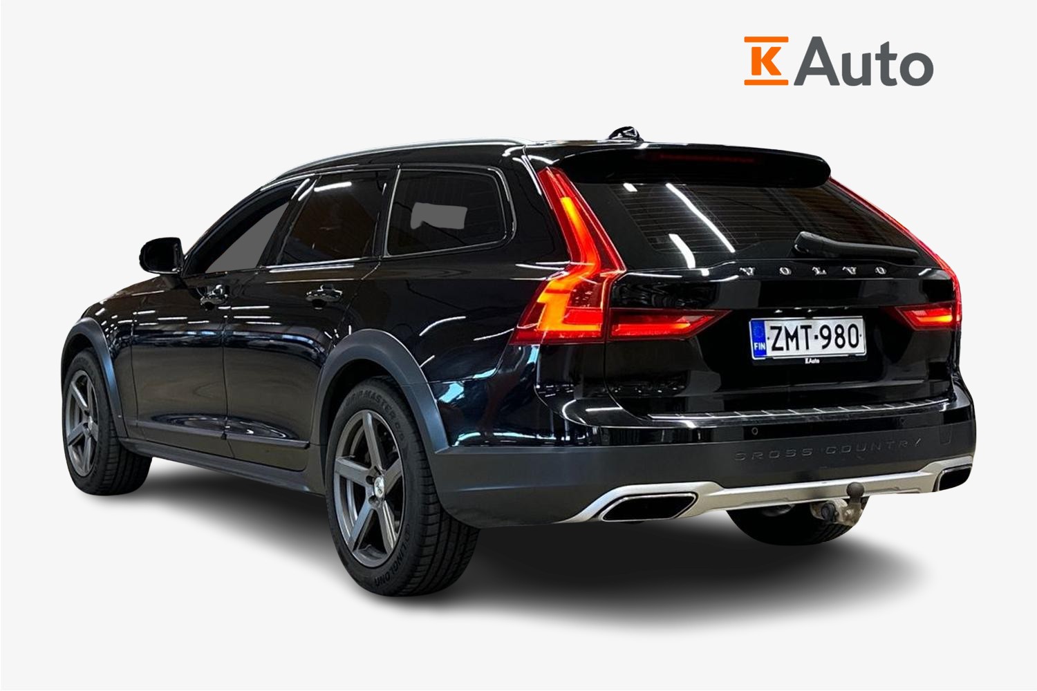 Volvo V90 Cross Country 2019, kuva 2/25