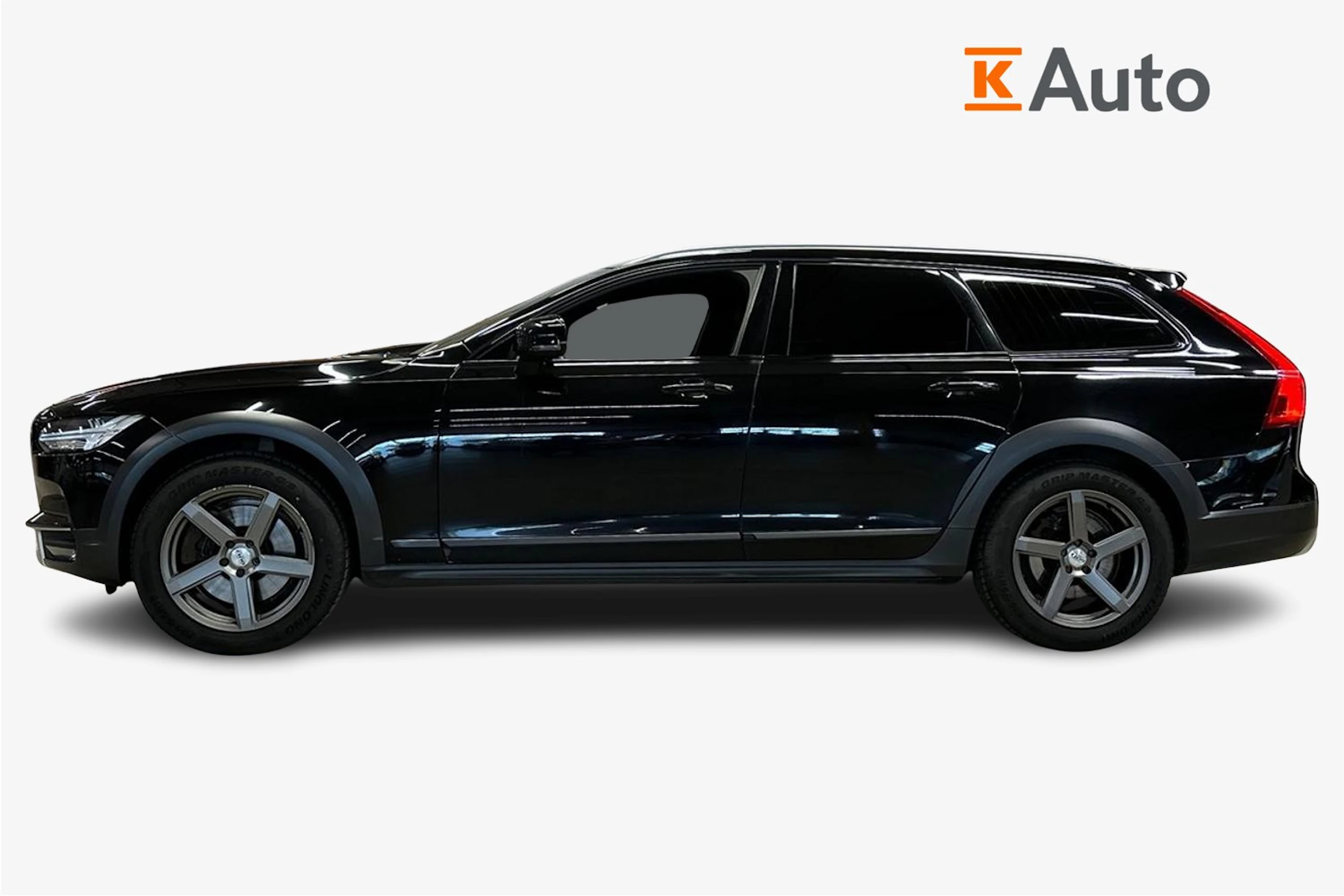 Musta Volvo V90 Cross Country 2019 kuva 5.