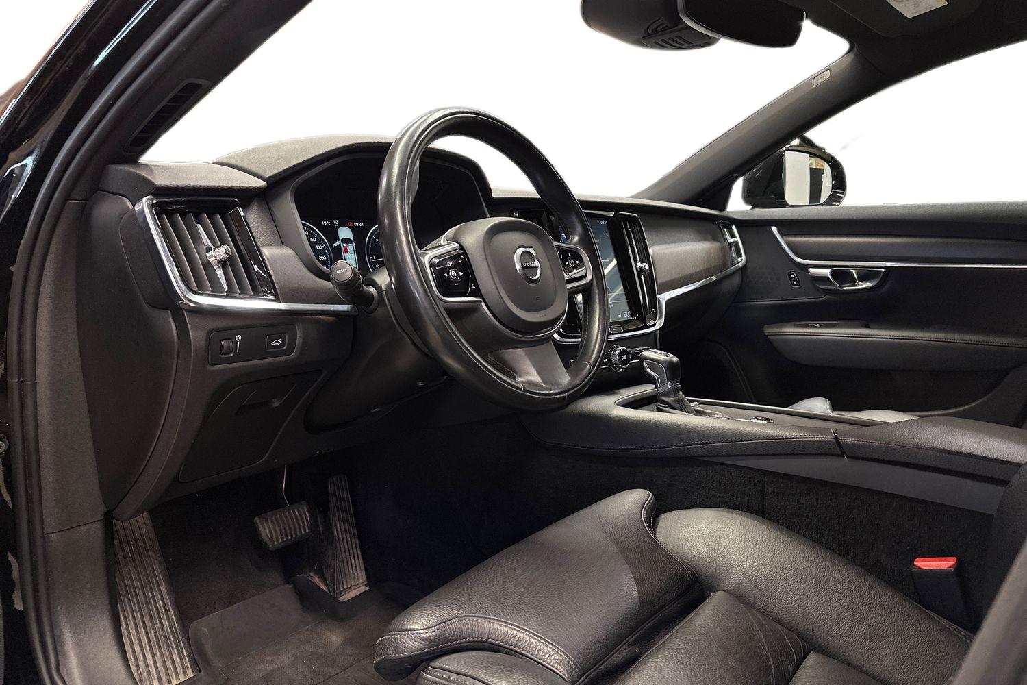 Volvo V90 Cross Country 2019, kuva 6/25
