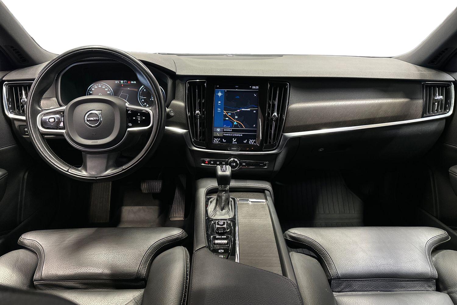 Volvo V90 Cross Country 2019, kuva 7/25