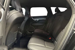 Musta Volvo V90 Cross Country 2019 kuva 8.