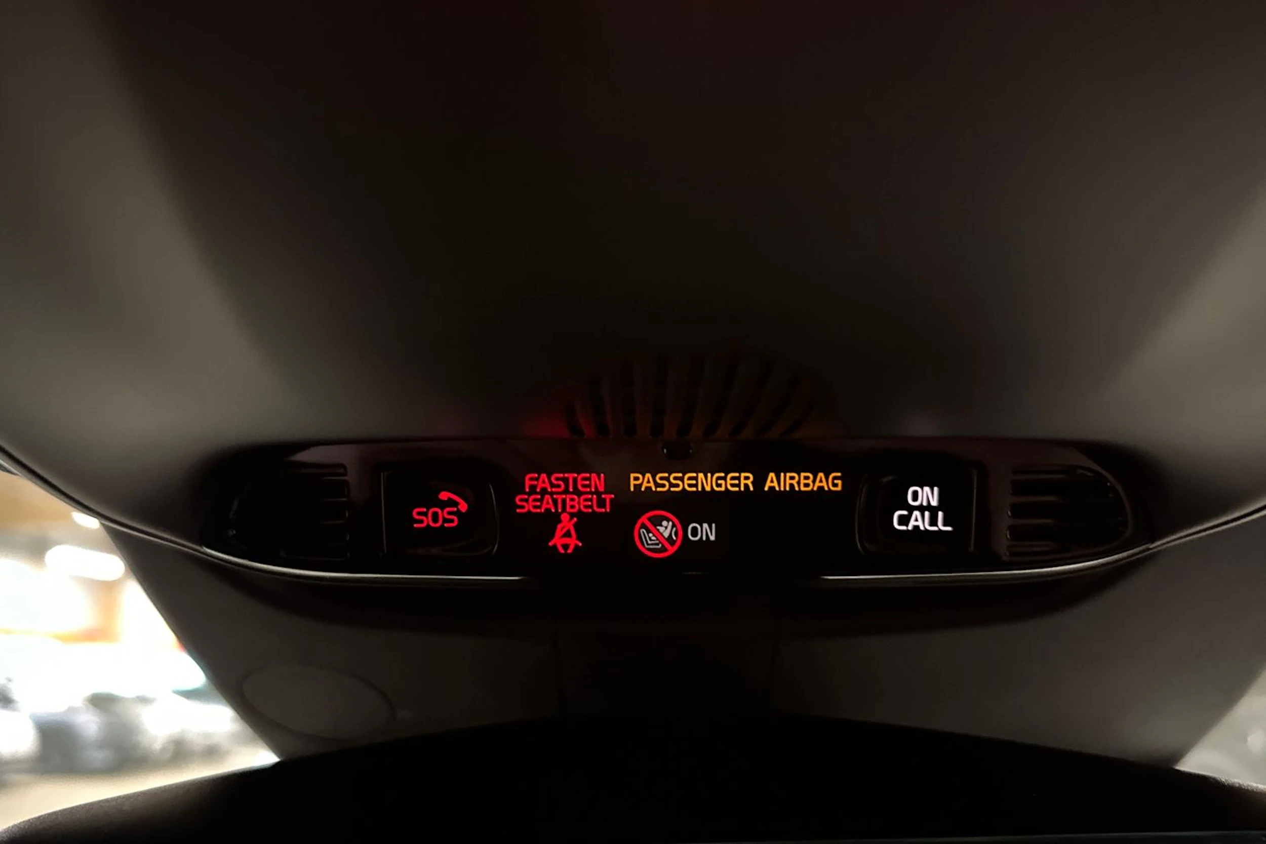 Musta Volvo V90 Cross Country 2019 kuva 18.