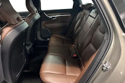 harmaa Volvo V90 Cross Country 2021 kuva 10.