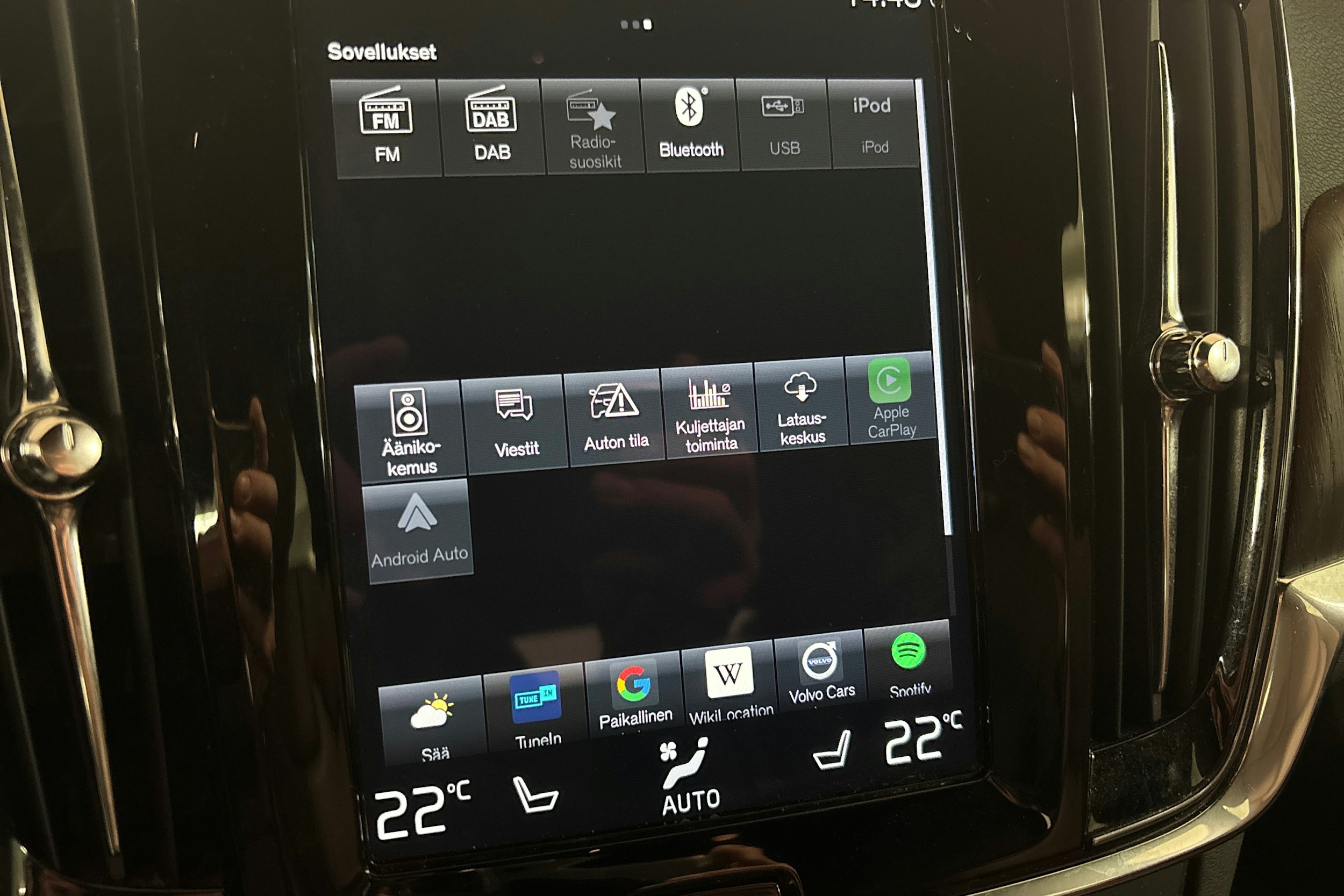 harmaa Volvo V90 Cross Country 2021 kuva 22.