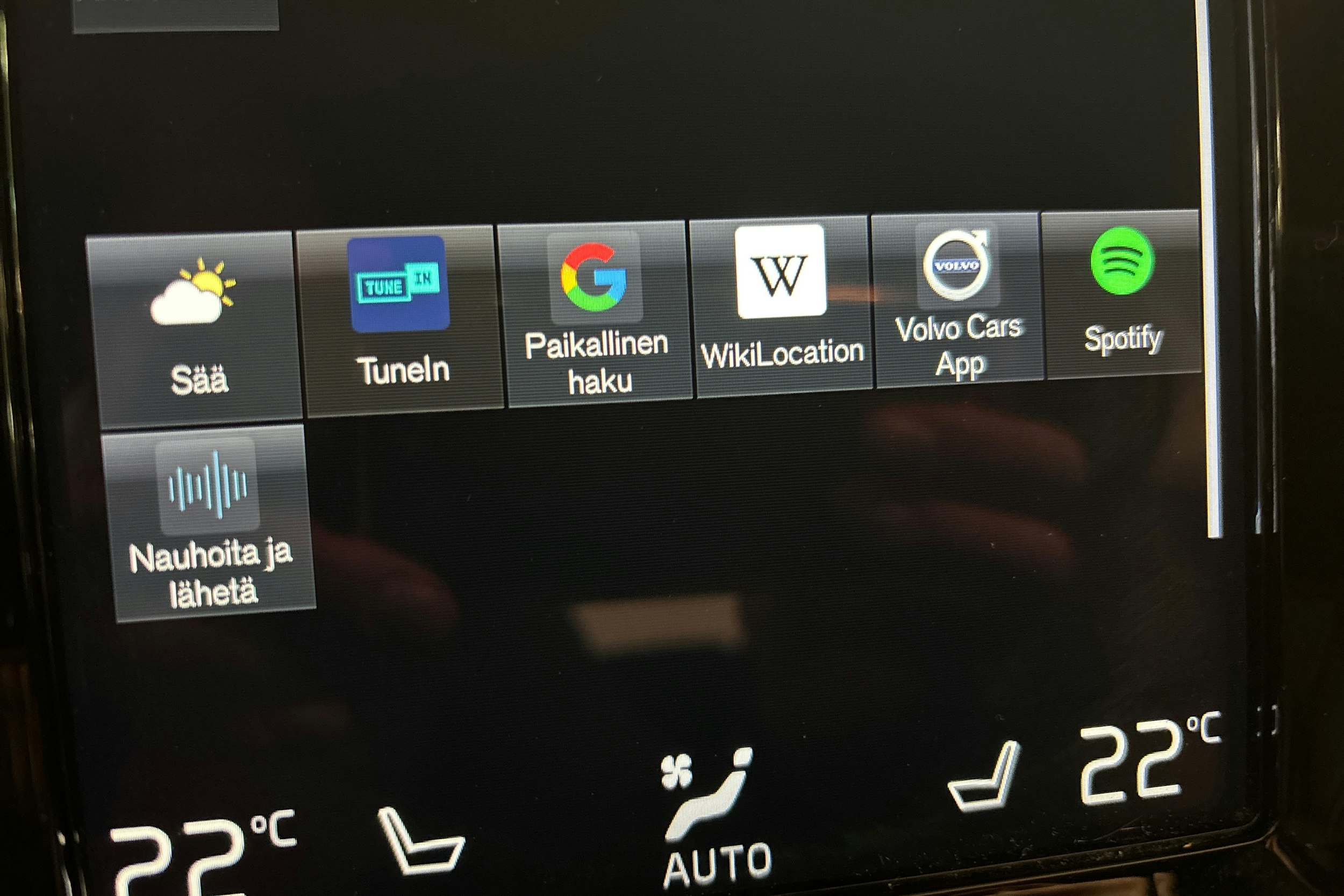 harmaa Volvo V90 Cross Country 2021 kuva 23.