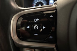 harmaa Volvo V90 Cross Country 2021 kuva 25.