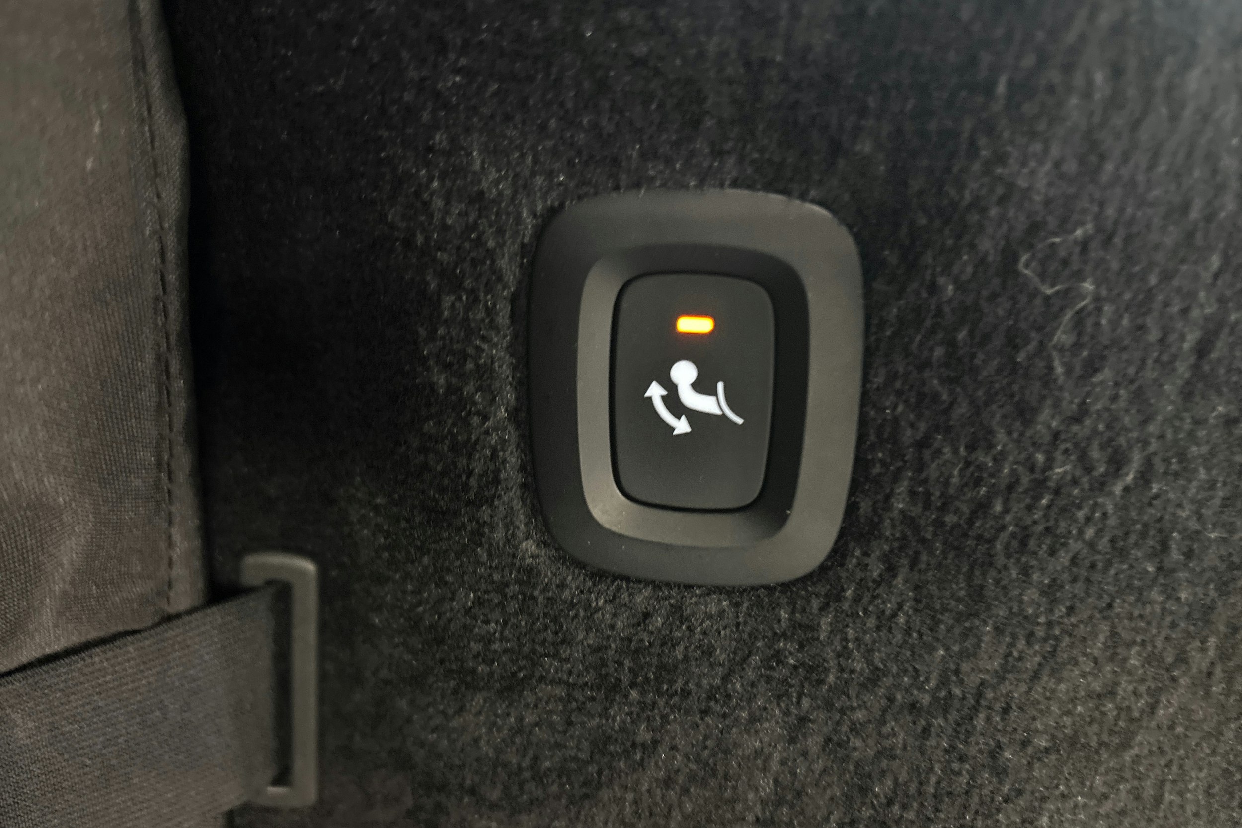 harmaa Volvo V90 Cross Country 2021 kuva 28.