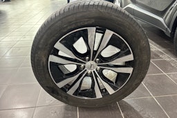 harmaa Volvo V90 Cross Country 2021 kuva 30.