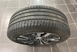 harmaa Volvo V90 Cross Country 2021 kuva 31.