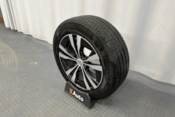 musta Volvo V90 Cross Country 2022 kuva 16.