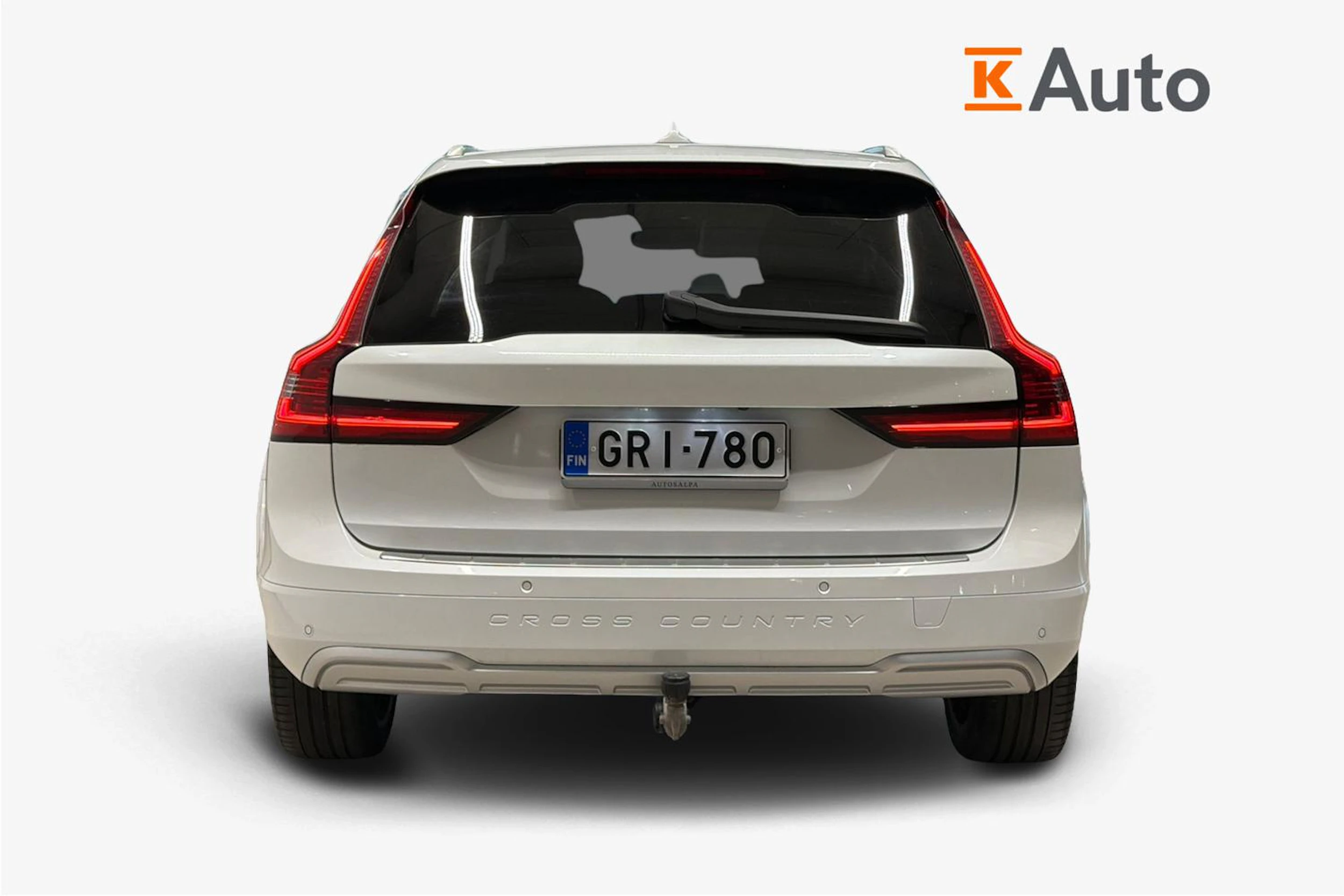 valkoinen Volvo V90 Cross Country 2022 kuva 3.